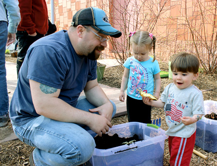 Dig It! Library Gardens Sprout Up Coast-to-Coast